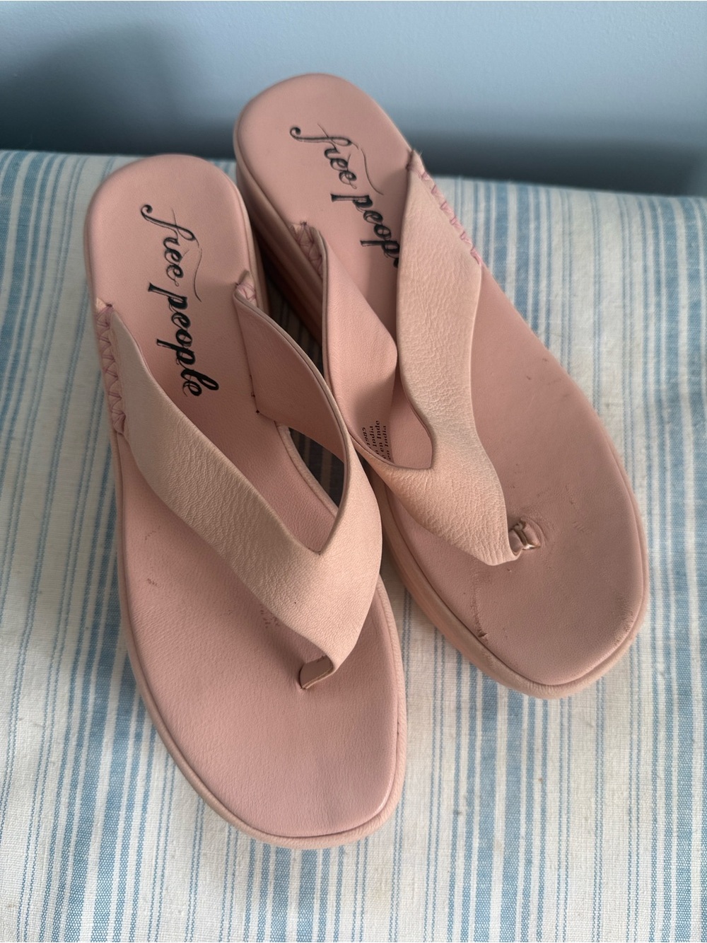 Haven Thong flatform sandal - Free People - Orchid Pink - Picture 2 of 4